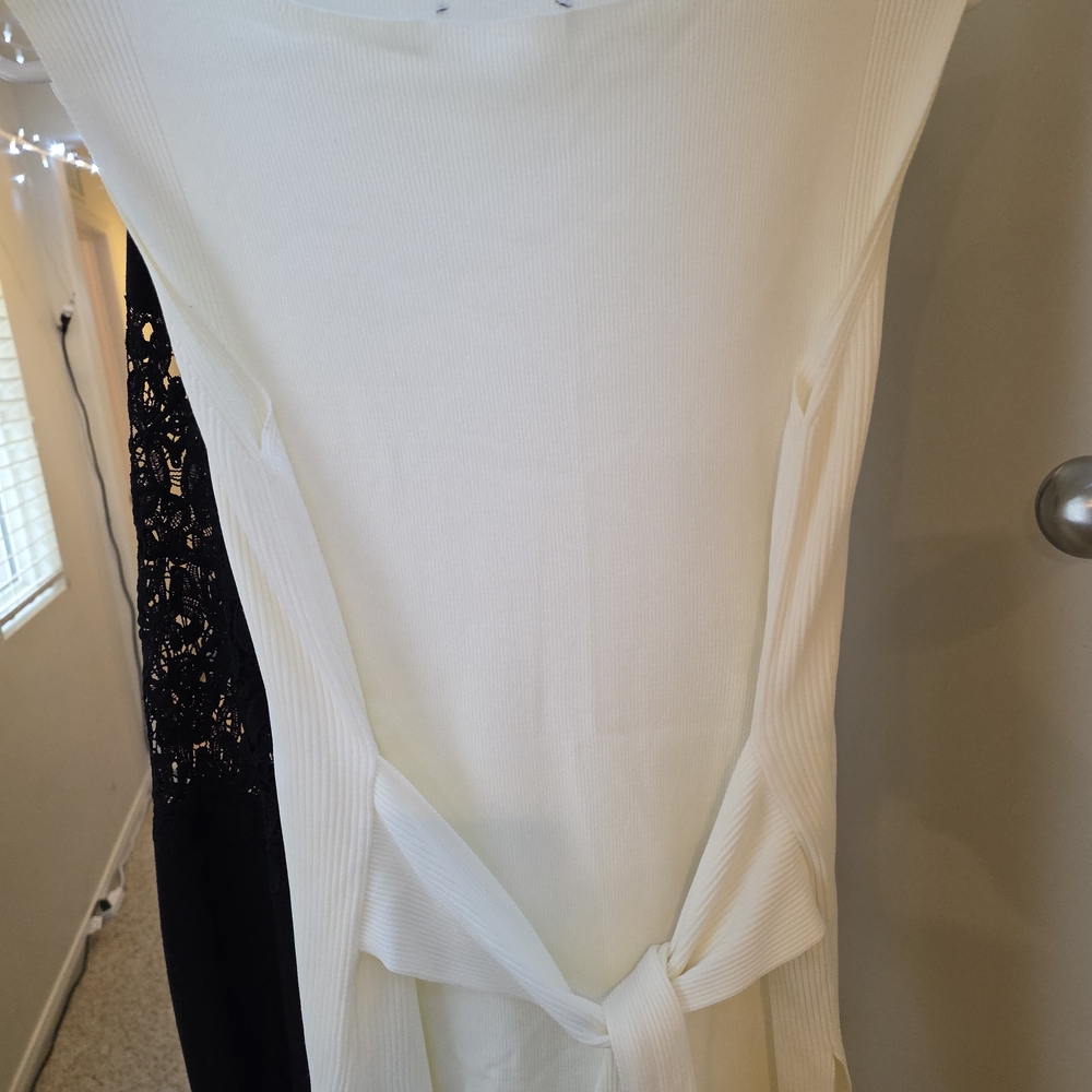 Elegant Cream Backless Dress